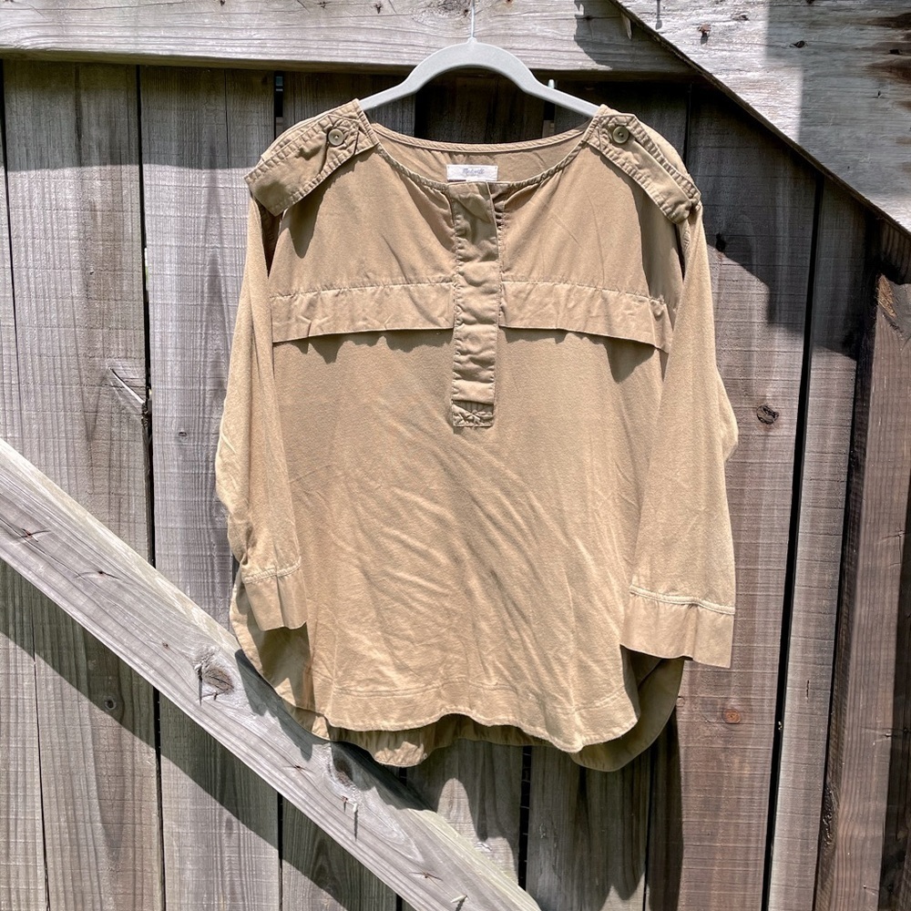 Madewell Neutral Stacked Cargo Utility Style Top